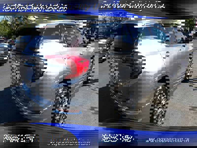 Used 2019 GMC Terrain Denali w/ Advanced Safety Package image 5