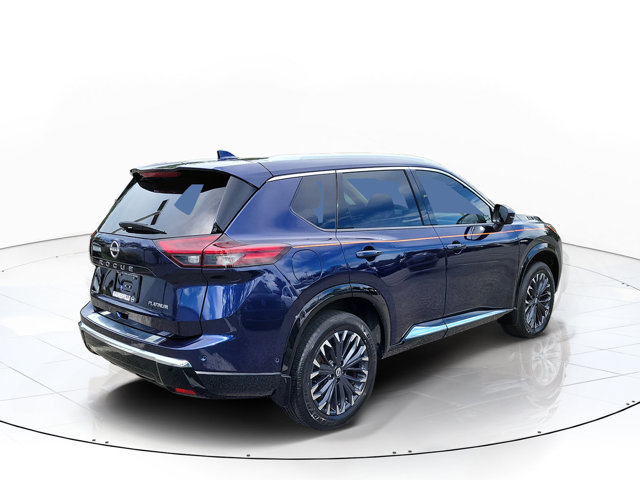 Used 2024 Nissan Rogue Platinum w/ Platinum Premium Package FWD image 2