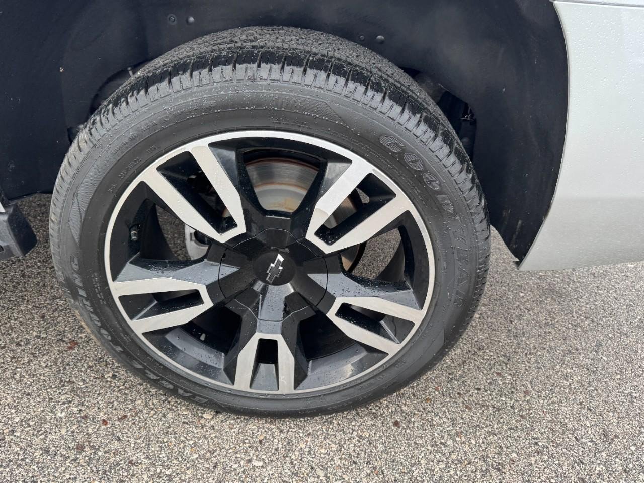 Used 2018 Chevrolet Tahoe Premier w/ RST 6.2L Performance Edition image 7