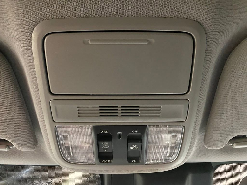 Used 2019 Honda Odyssey EX-L image 24