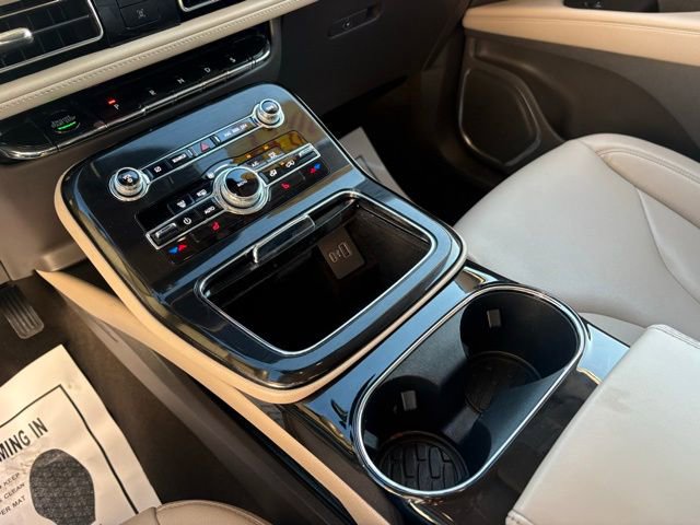 Used 2023 Lincoln Nautilus AWD image 24