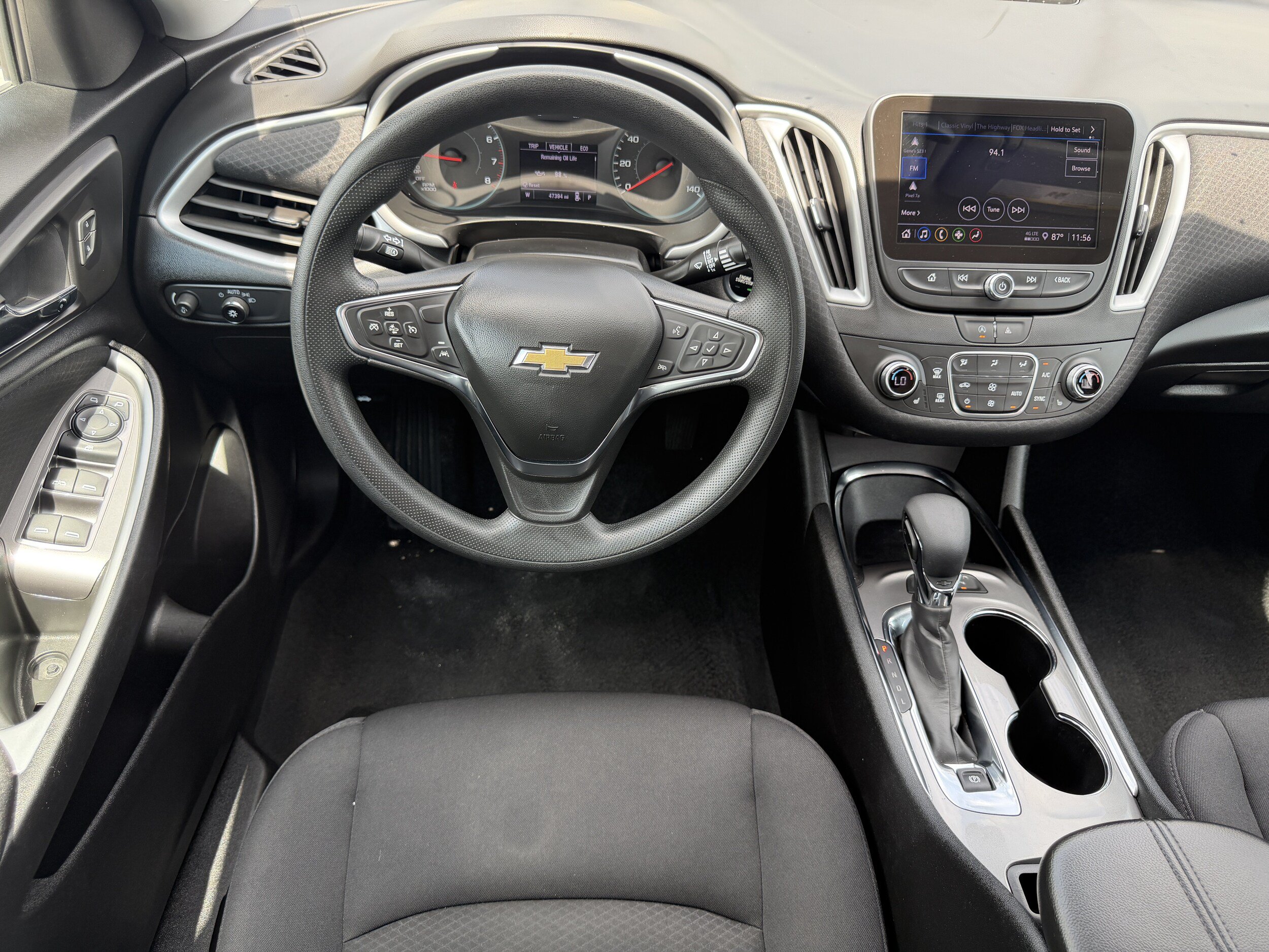 Used 2024 Chevrolet Malibu LT FWD image 15