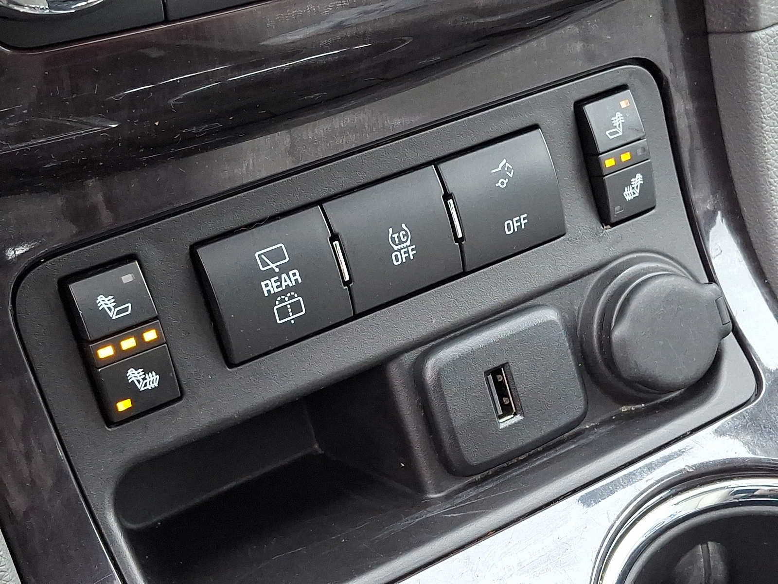 Used 2017 Buick Enclave Leather image 25