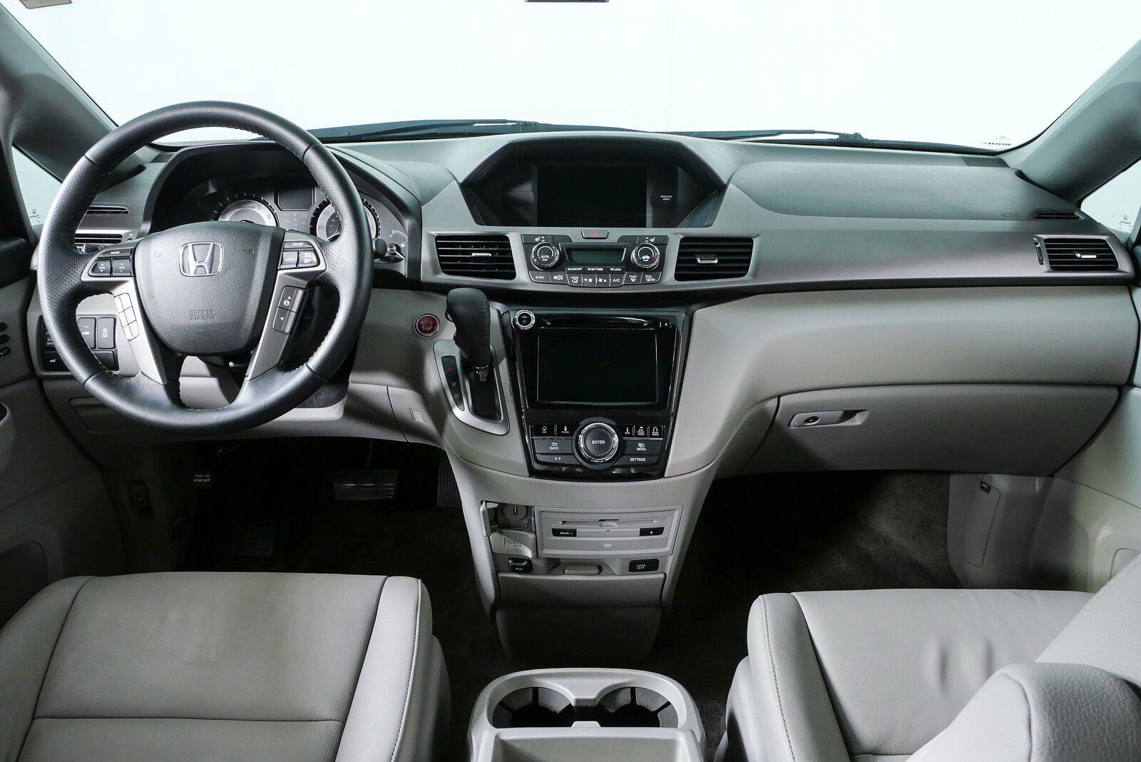 Used 2016 Honda Odyssey Touring image 18