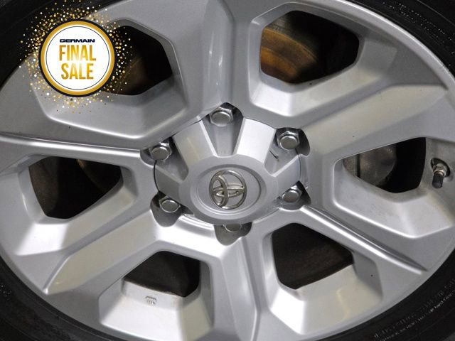 Used 2016 Toyota 4Runner SR5 image 10