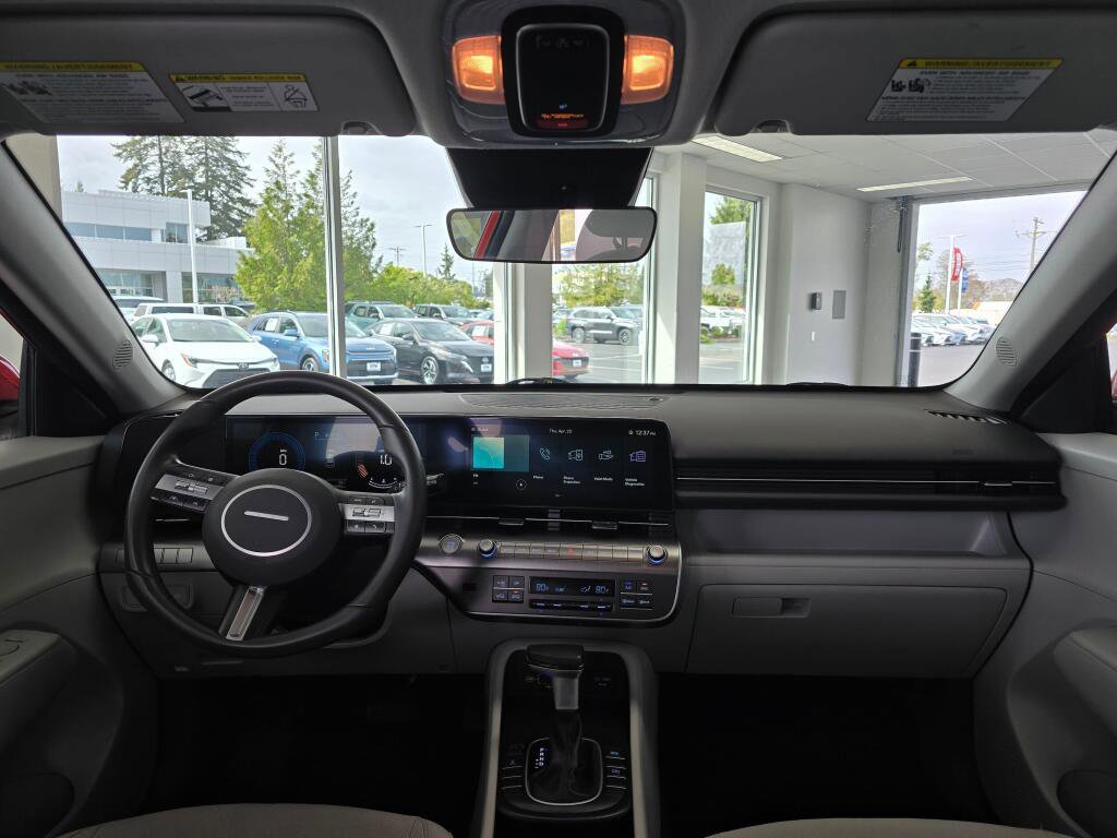 Used 2025 Hyundai Kona SEL AWD/4WD image 24