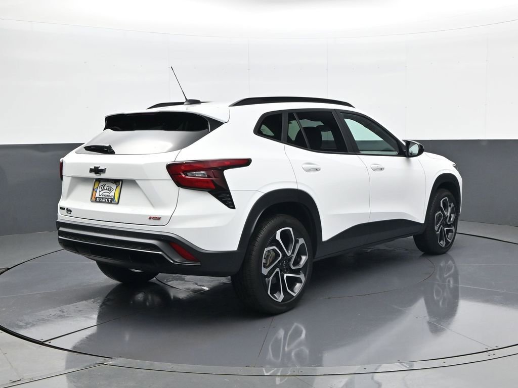 Used 2024 Chevrolet Trax RS w/ Driver Confidence Package image 5