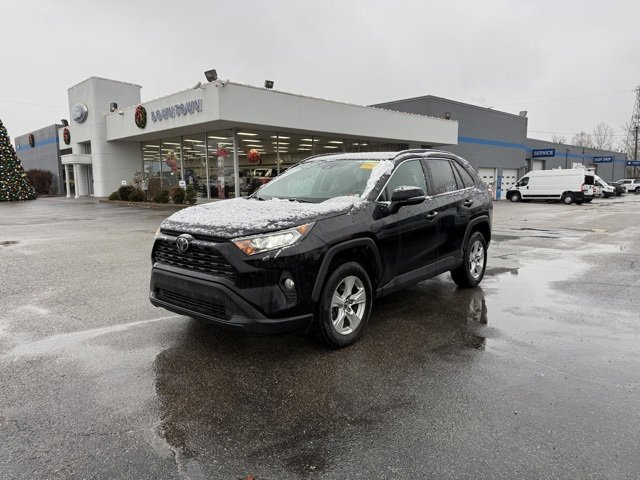 Used 2019 Toyota RAV4 XLE image 5