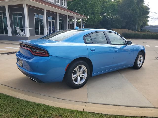 Used 2023 Dodge Charger SXT RWD image 10