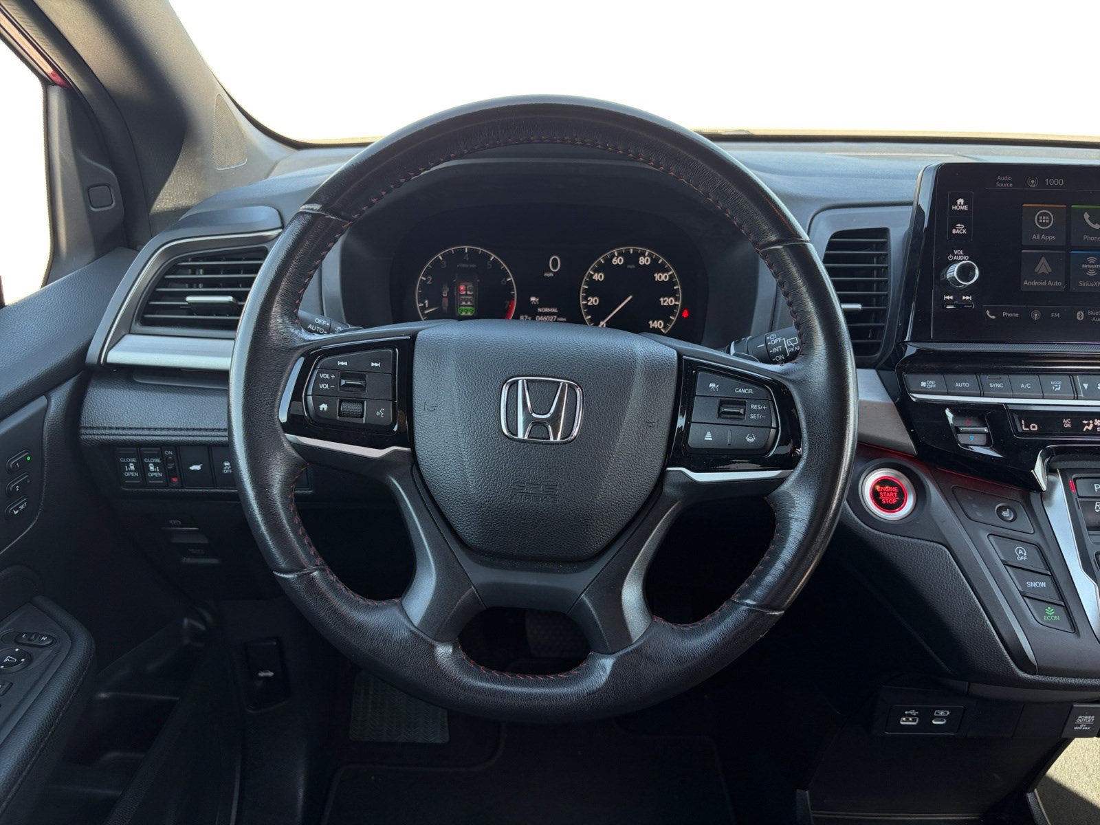 Used 2025 Honda Odyssey Sport-L image 13