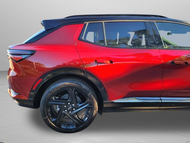 New 2026 Chevrolet Equinox EV RS image 24