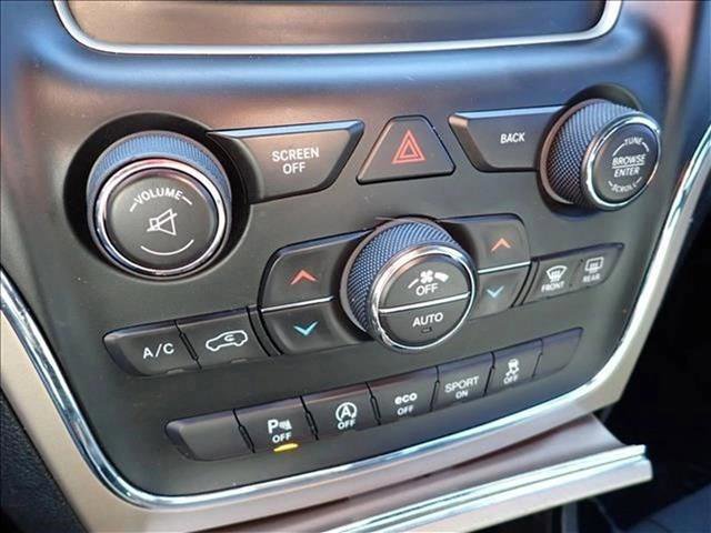 Used 2016 Jeep Grand Cherokee Laredo w/ Quick Order Package 23E AWD/4WD image 20