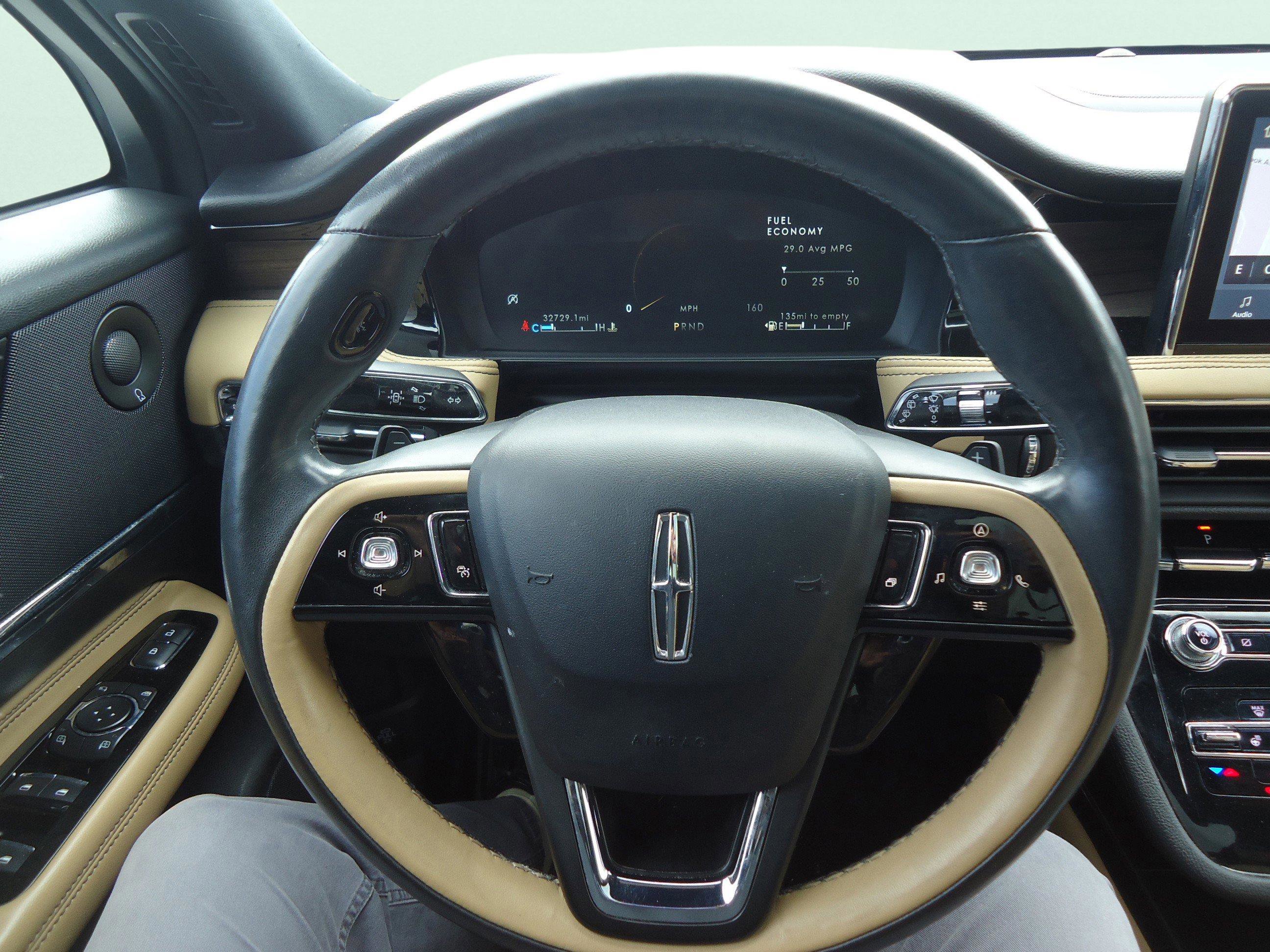 Used 2022 Lincoln Corsair Reserve w/ Equipment Group 201A AWD/4WD image 12
