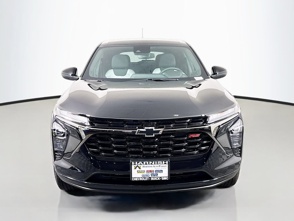 New 2026 Chevrolet Trax RS w/ Driver Confidence Package FWD image 3