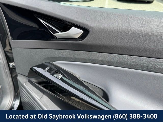Certified 2022 Volkswagen ID.4 Pro image 27