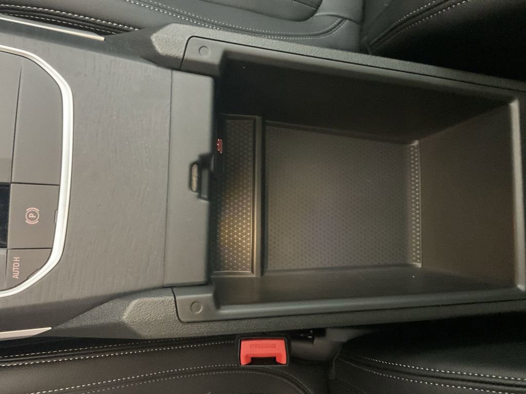 Used 2023 BMW 330i xDrive Sedan w/ Driving Assistance Package image 22