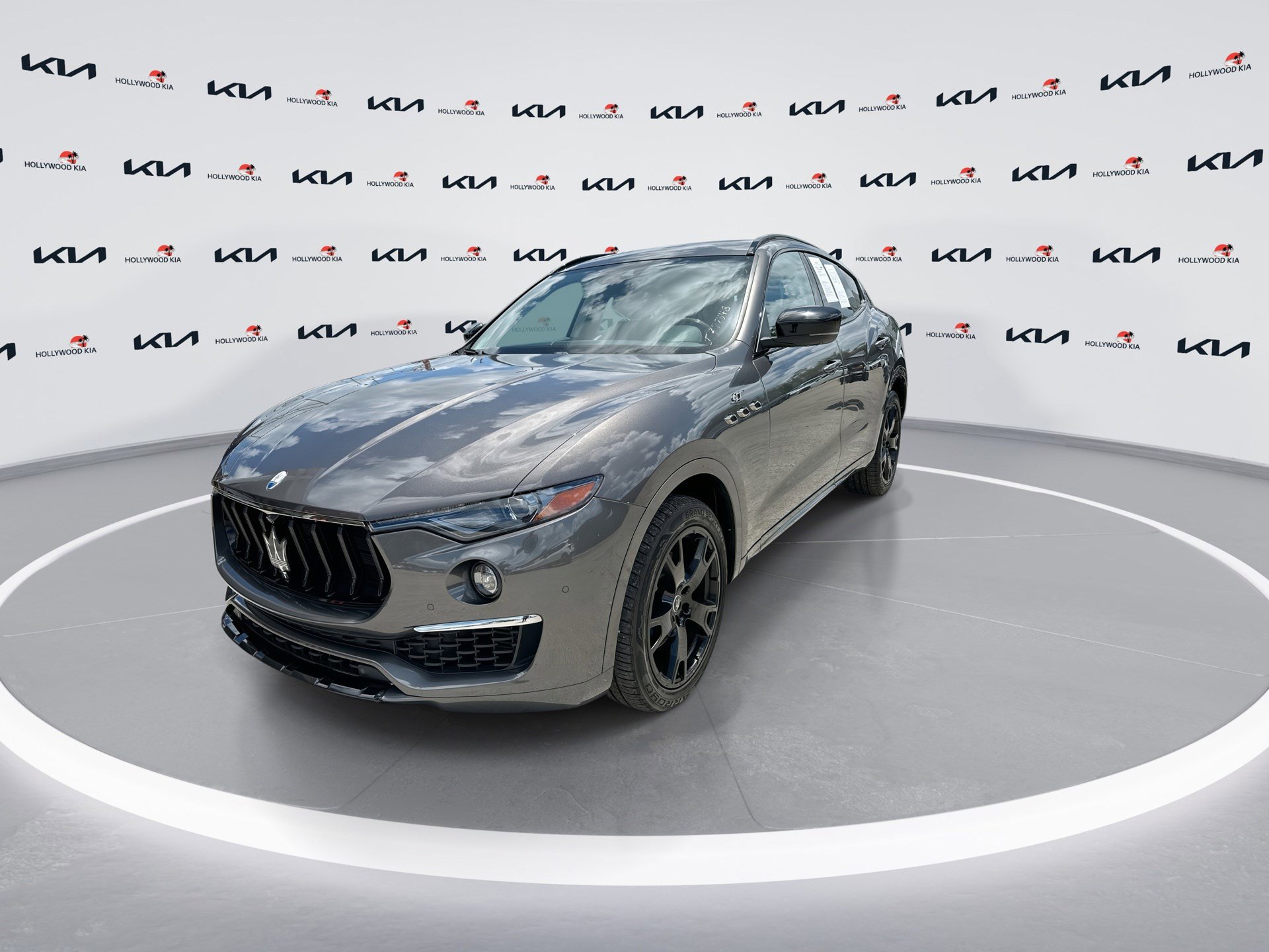 Used 2022 Maserati Levante GT image 4