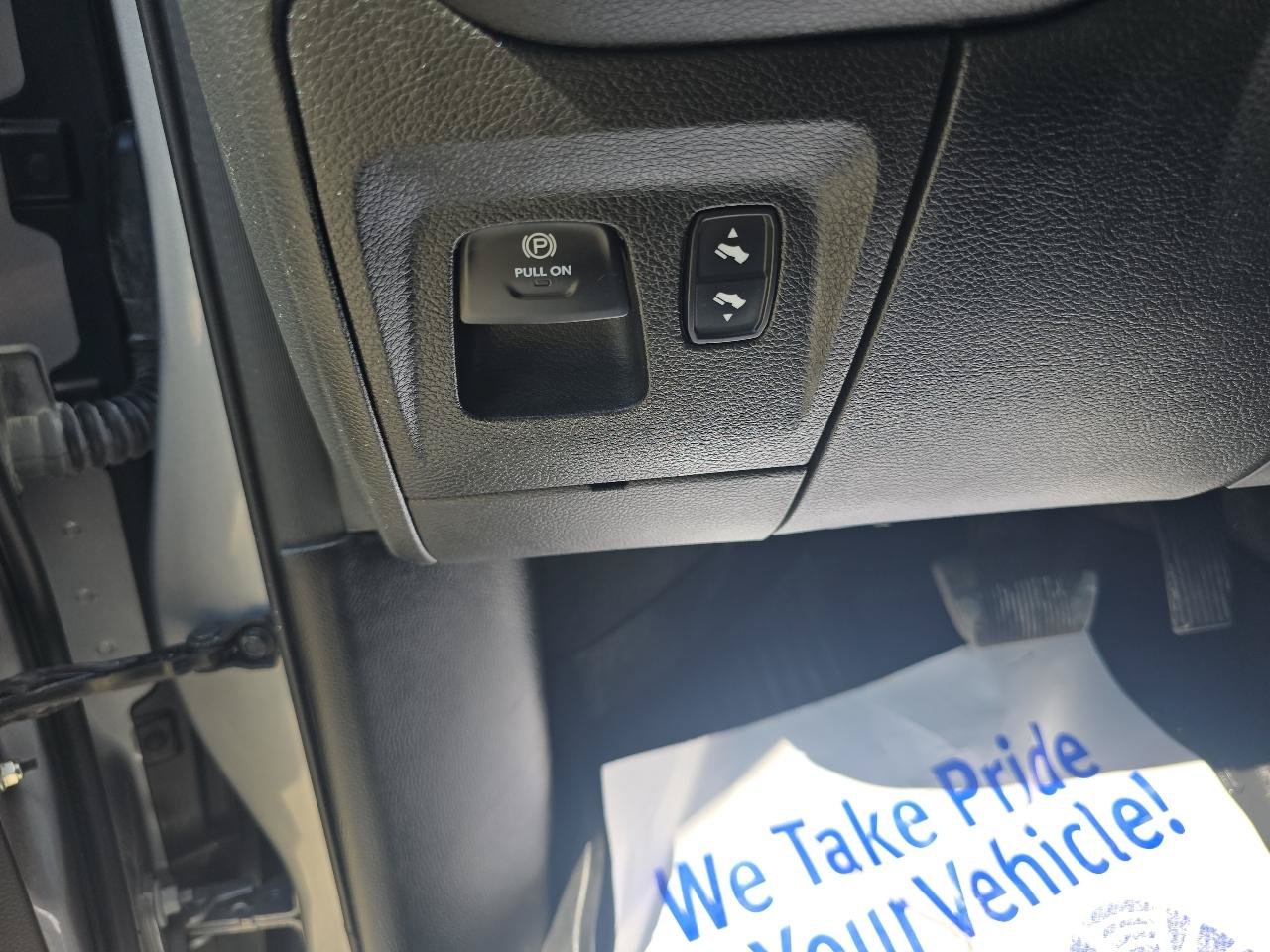 Used 2023 RAM 1500 Big Horn AWD/4WD image 27