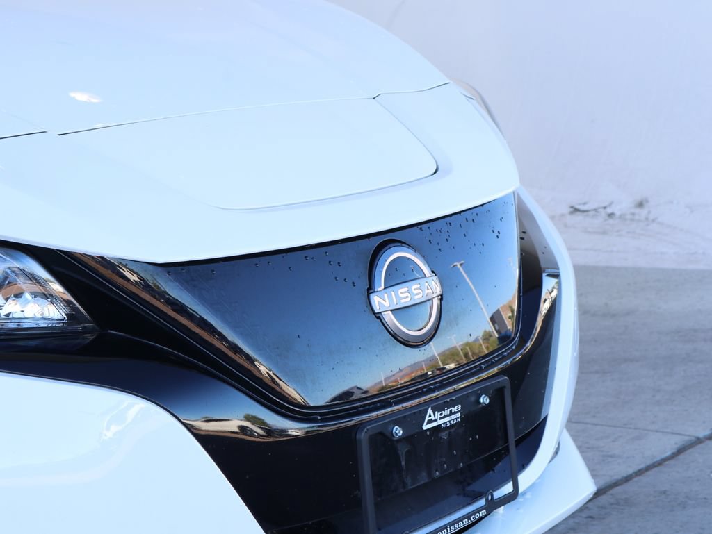 Used 2025 Nissan Leaf S FWD image 12