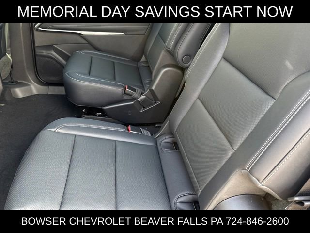 New 2026 Chevrolet Traverse LT w/ Driver Confidence Package AWD/4WD image 6