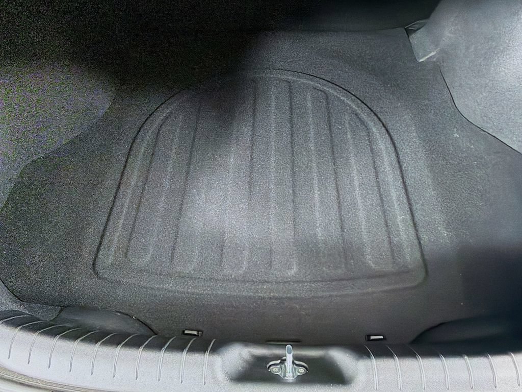 Used 2024 Hyundai Elantra SEL FWD image 16