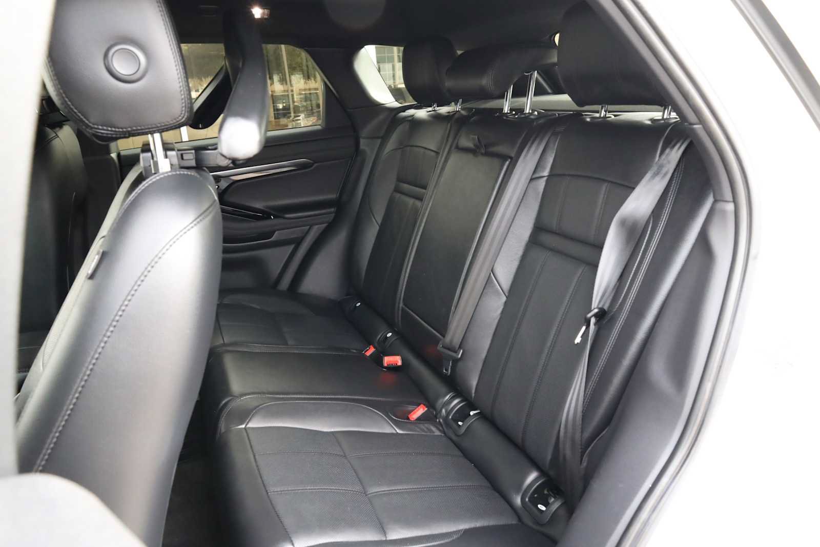 Used 2020 Land Rover Range Rover Evoque SE AWD/4WD image 34