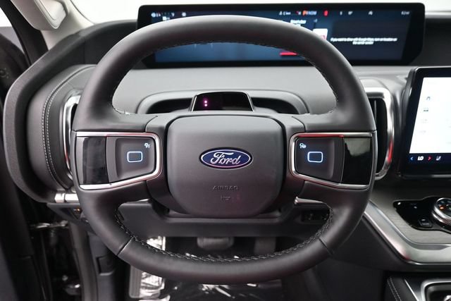 New 2026 Ford Expedition Max Platinum w/ Driver's Package AWD/4WD image 32