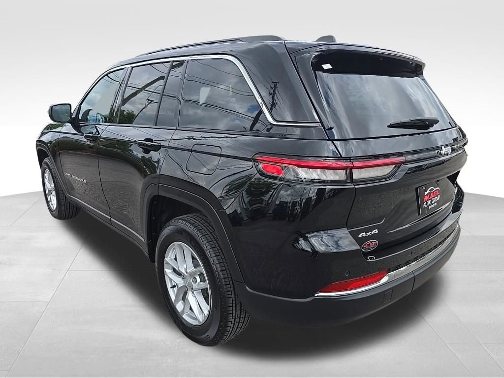 Used 2025 Jeep Grand Cherokee 4WD image 5