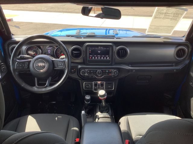Used 2022 Jeep Gladiator Sport AWD/4WD image 6