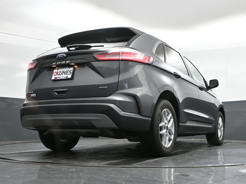 Used 2024 Ford Edge SEL AWD/4WD image 39