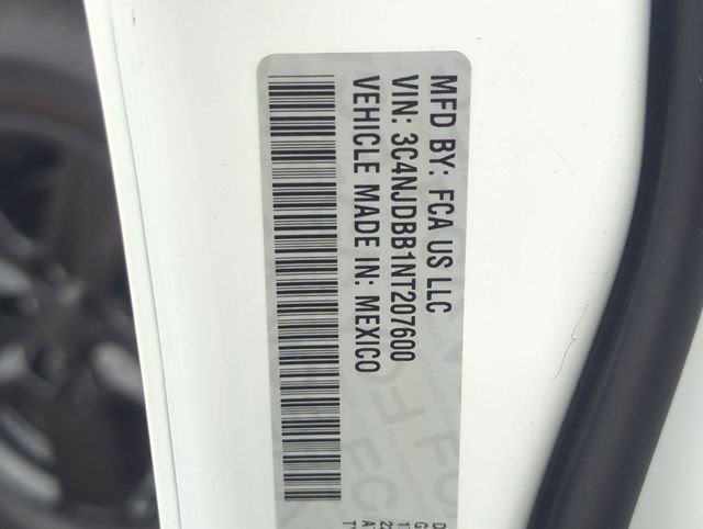 Certified 2022 Jeep Compass Latitude image 28