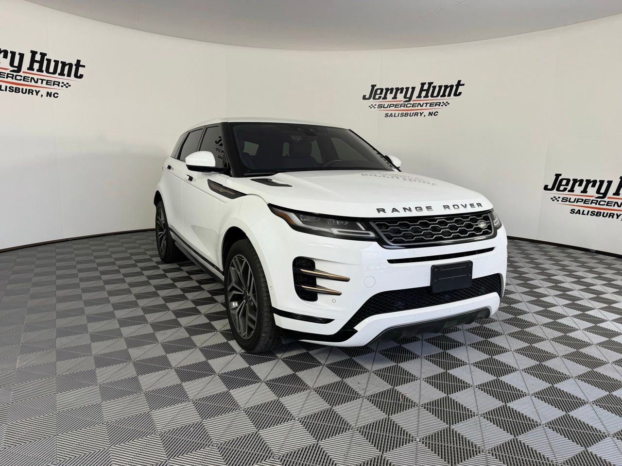 Used 2020 Land Rover Range Rover Evoque R-Dynamic SE image 7