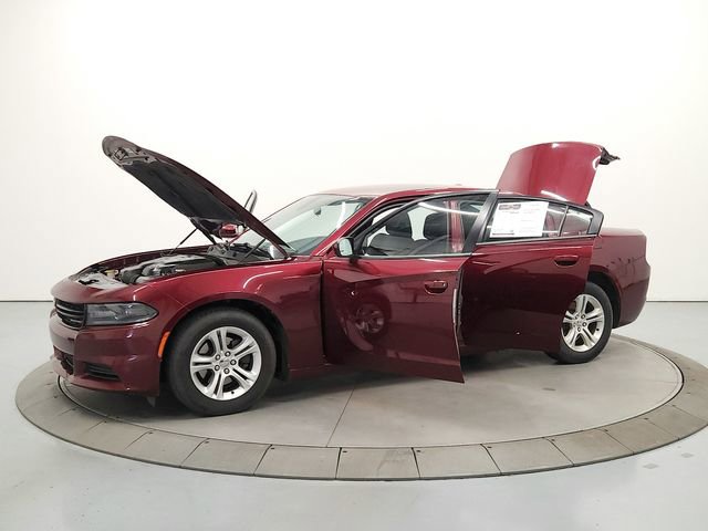 Used 2019 Dodge Charger SXT RWD image 11