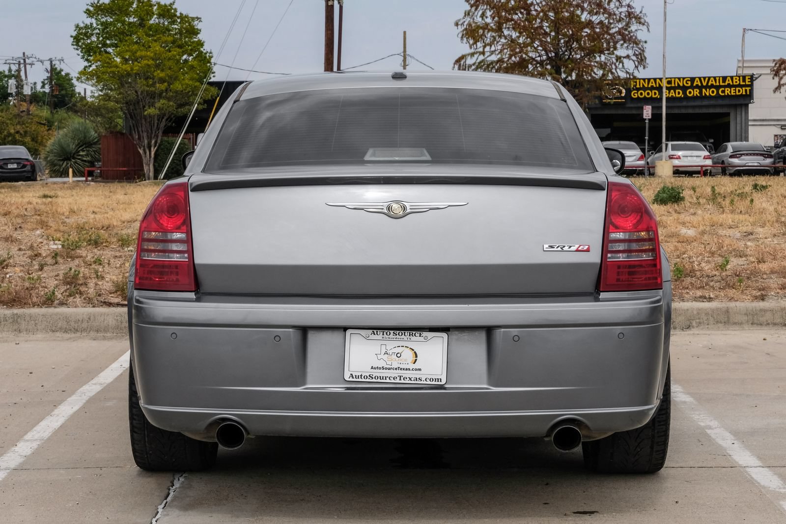 Used 2006 Chrysler 300 SRT8 w/ SRT Option Group II RWD image 8