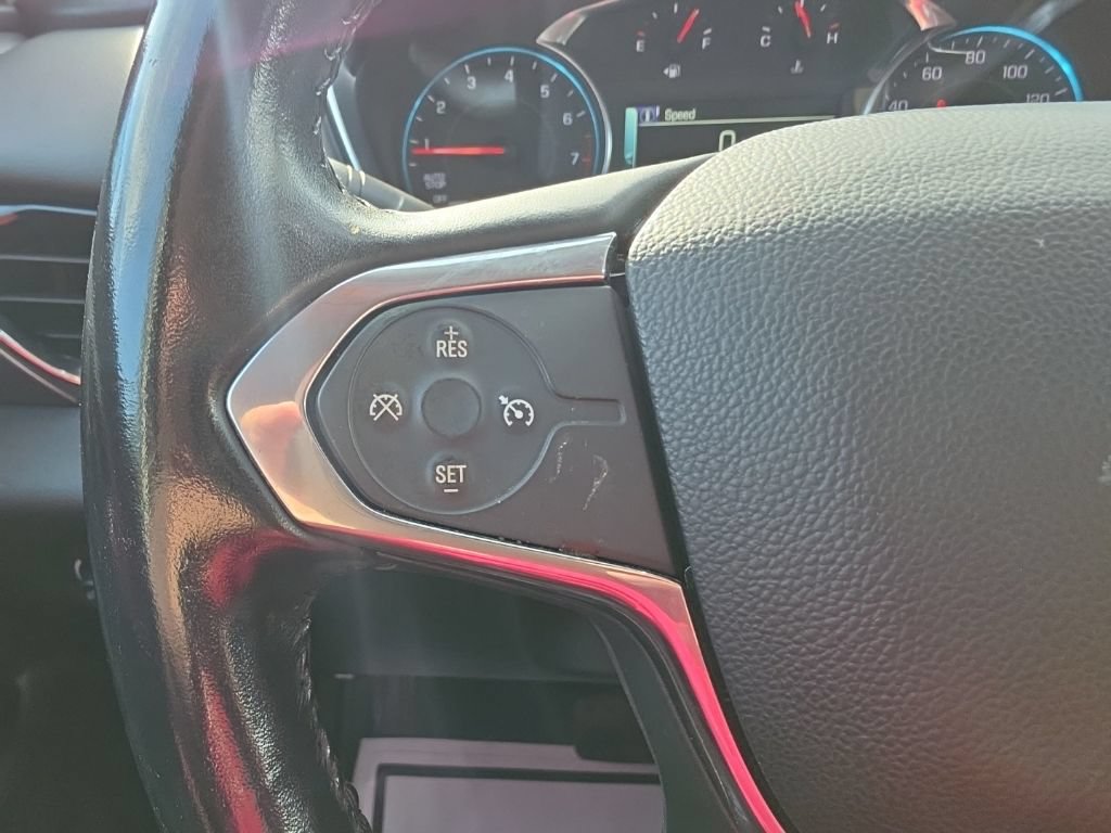 Used 2018 Chevrolet Traverse LT FWD image 10