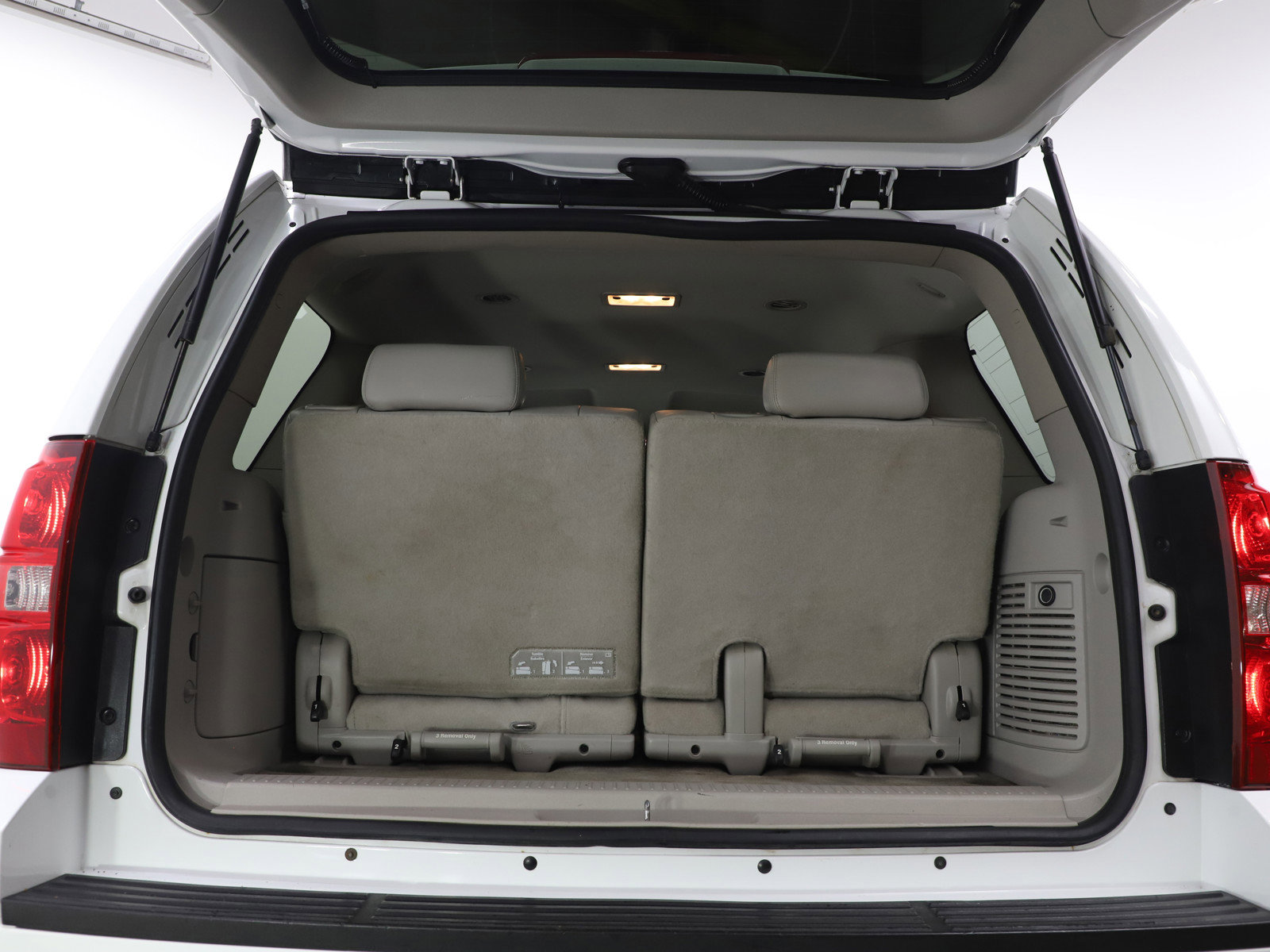 Used 2012 Chevrolet Tahoe LT image 18