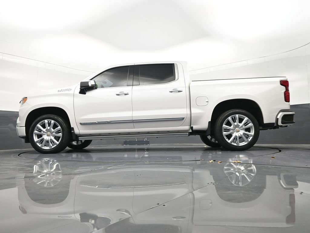 Used 2023 Chevrolet Silverado 1500 High Country w/ High Country Premium Package image 27