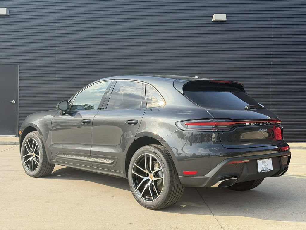 New 2026 Porsche Macan AWD/4WD image 3