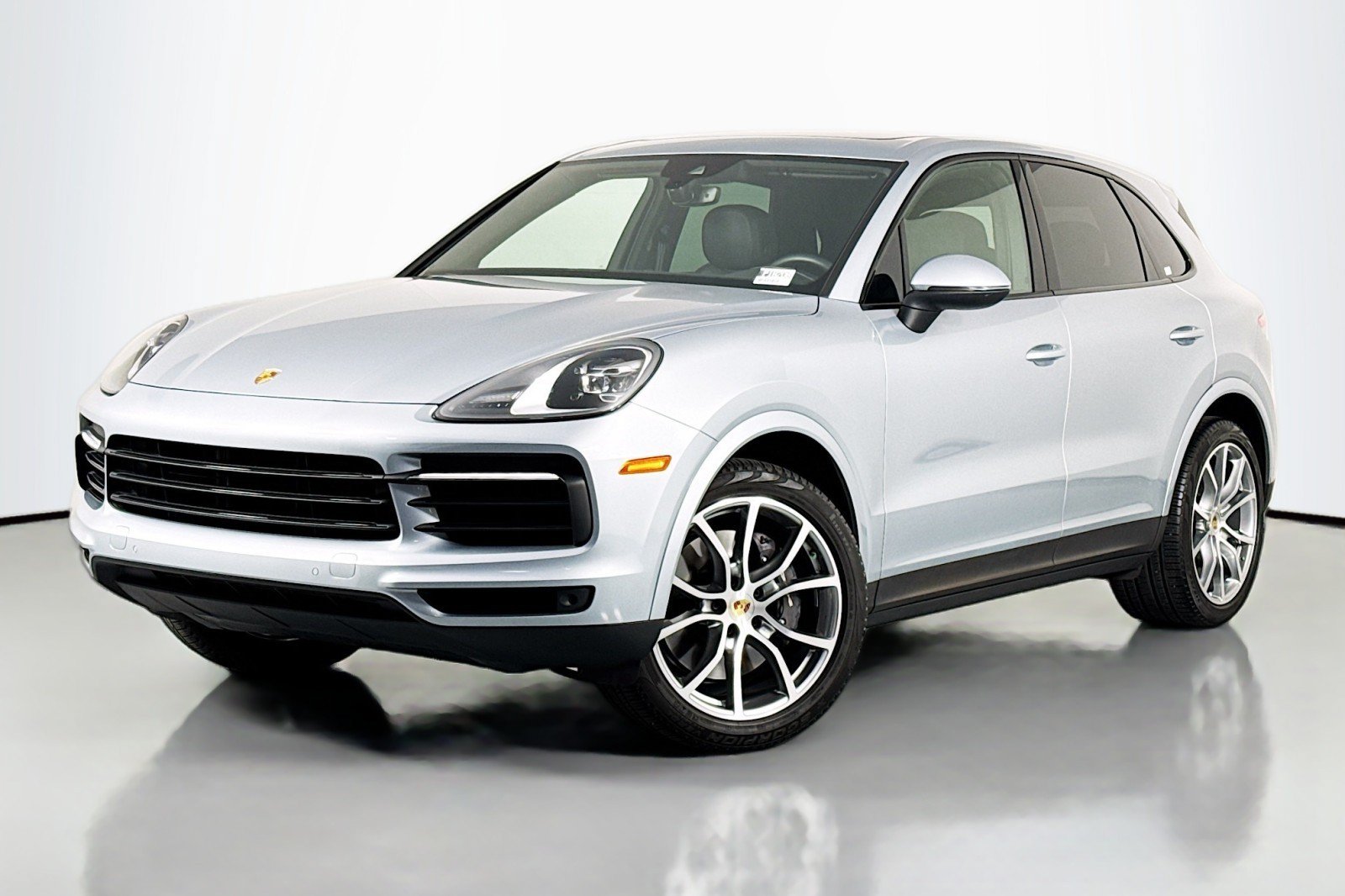 Used 2023 Porsche Cayenne Platinum Edition AWD/4WD image 32