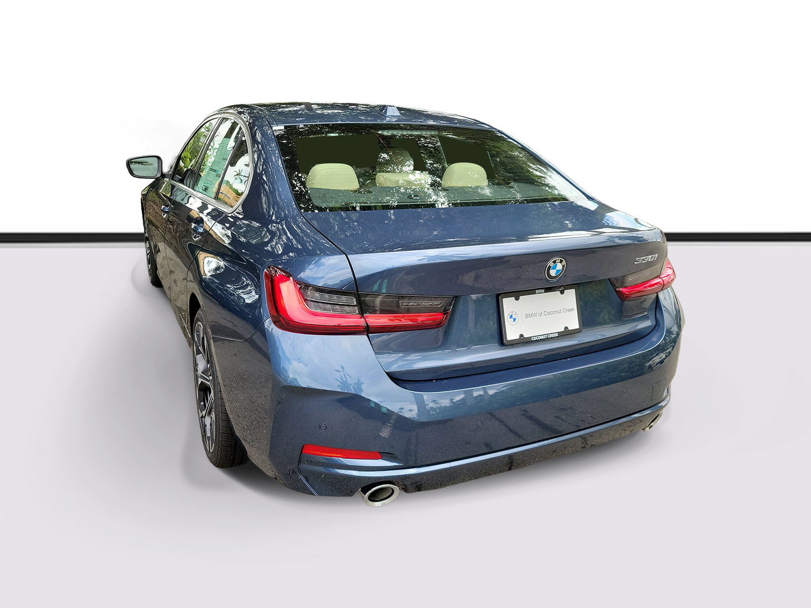 New 2026 BMW 330i Sedan w/ Convenience Package RWD image 3