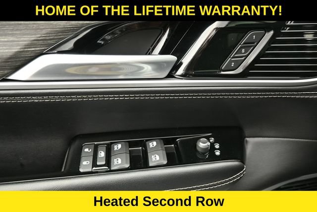 Used 2023 Jeep Wagoneer L Series III w/ Premium Group I AWD/4WD image 13