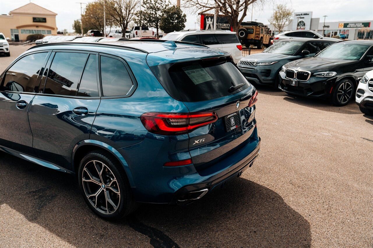 Used 2022 BMW X5 sDrive40i w/ M Sport Package image 13
