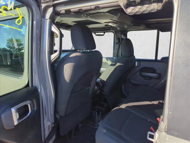 Used 2018 Jeep Wrangler Unlimited Sport S AWD/4WD image 17