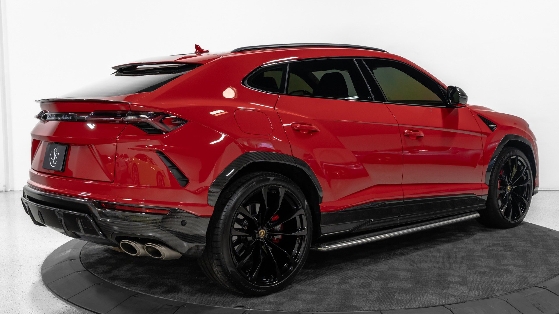Used 2021 Lamborghini Urus image 10