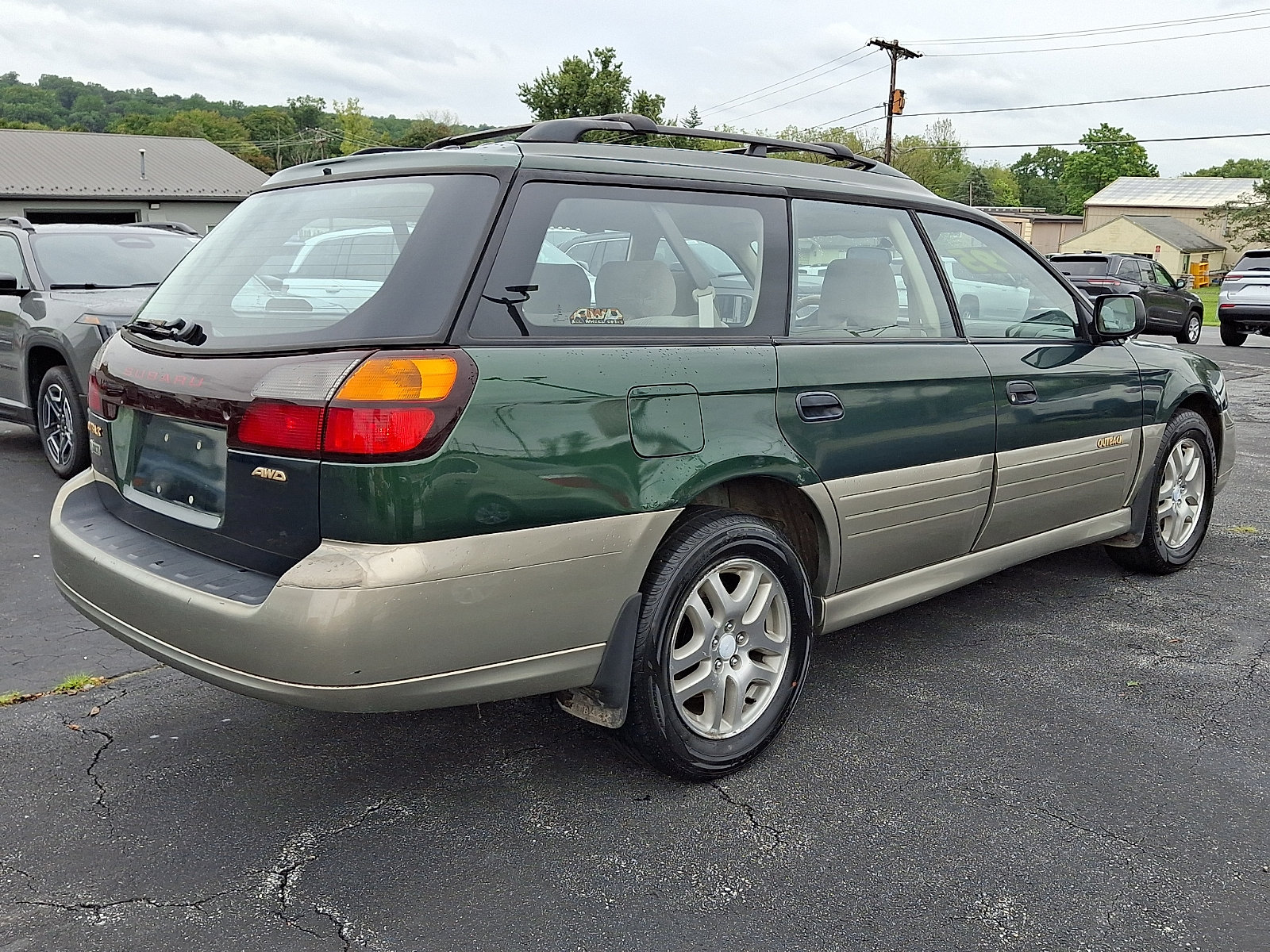 Used 2001 Subaru Outback Wagon AWD/4WD image 6