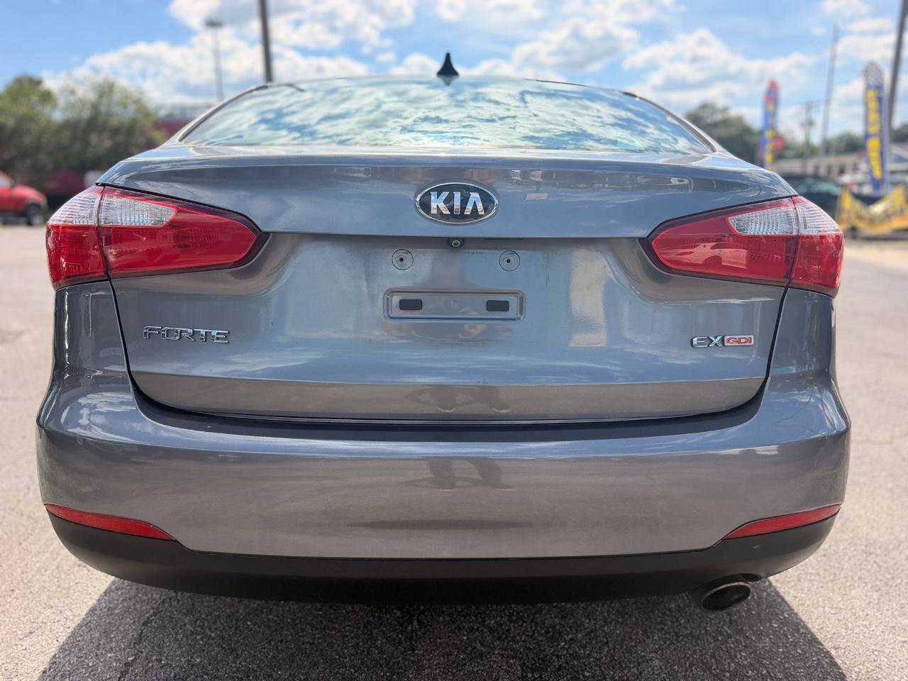 Used 2016 Kia Forte EX w/ EX Premium Package FWD image 9