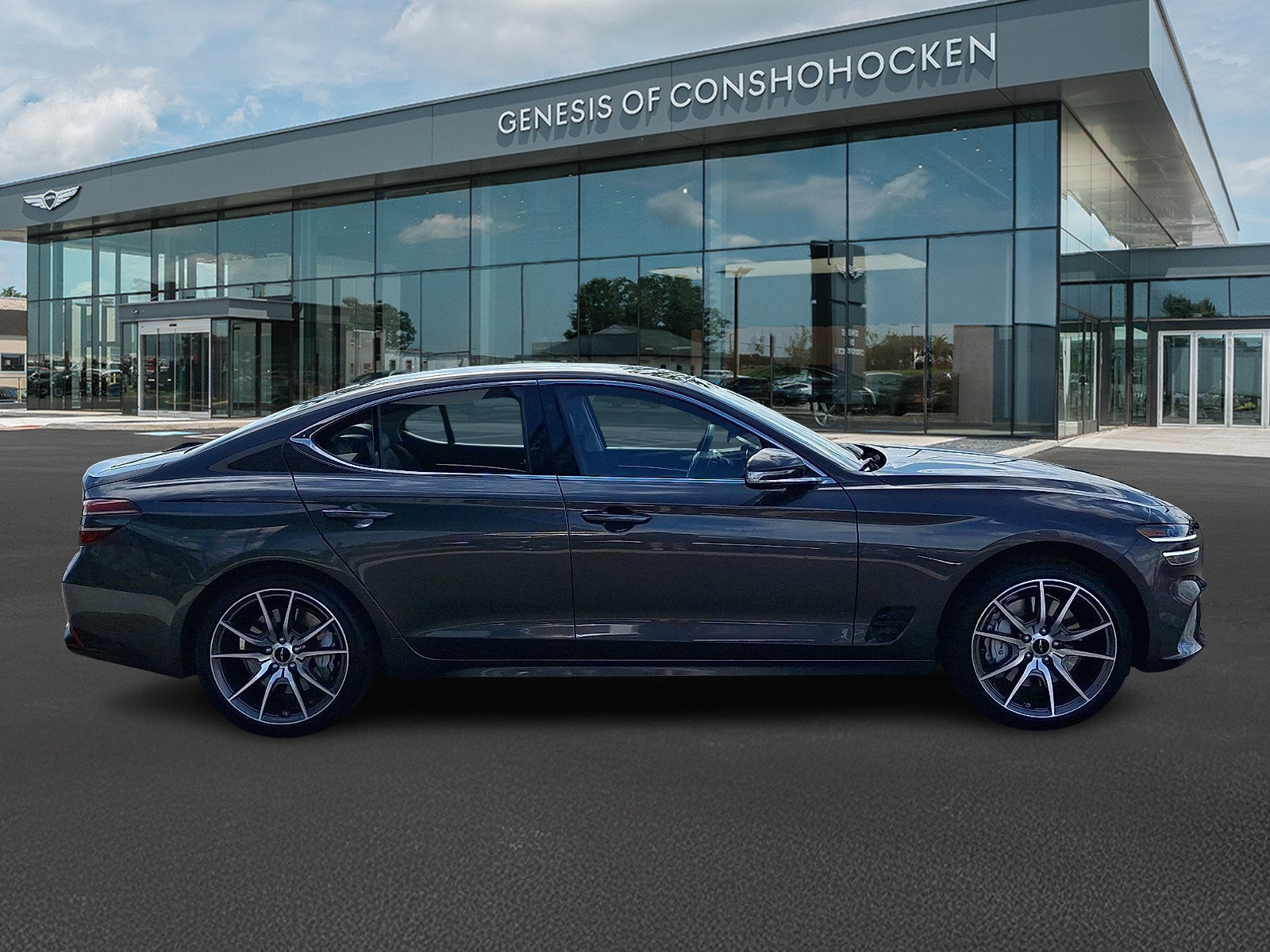 Used 2026 Genesis G70 2.5T AWD/4WD image 7