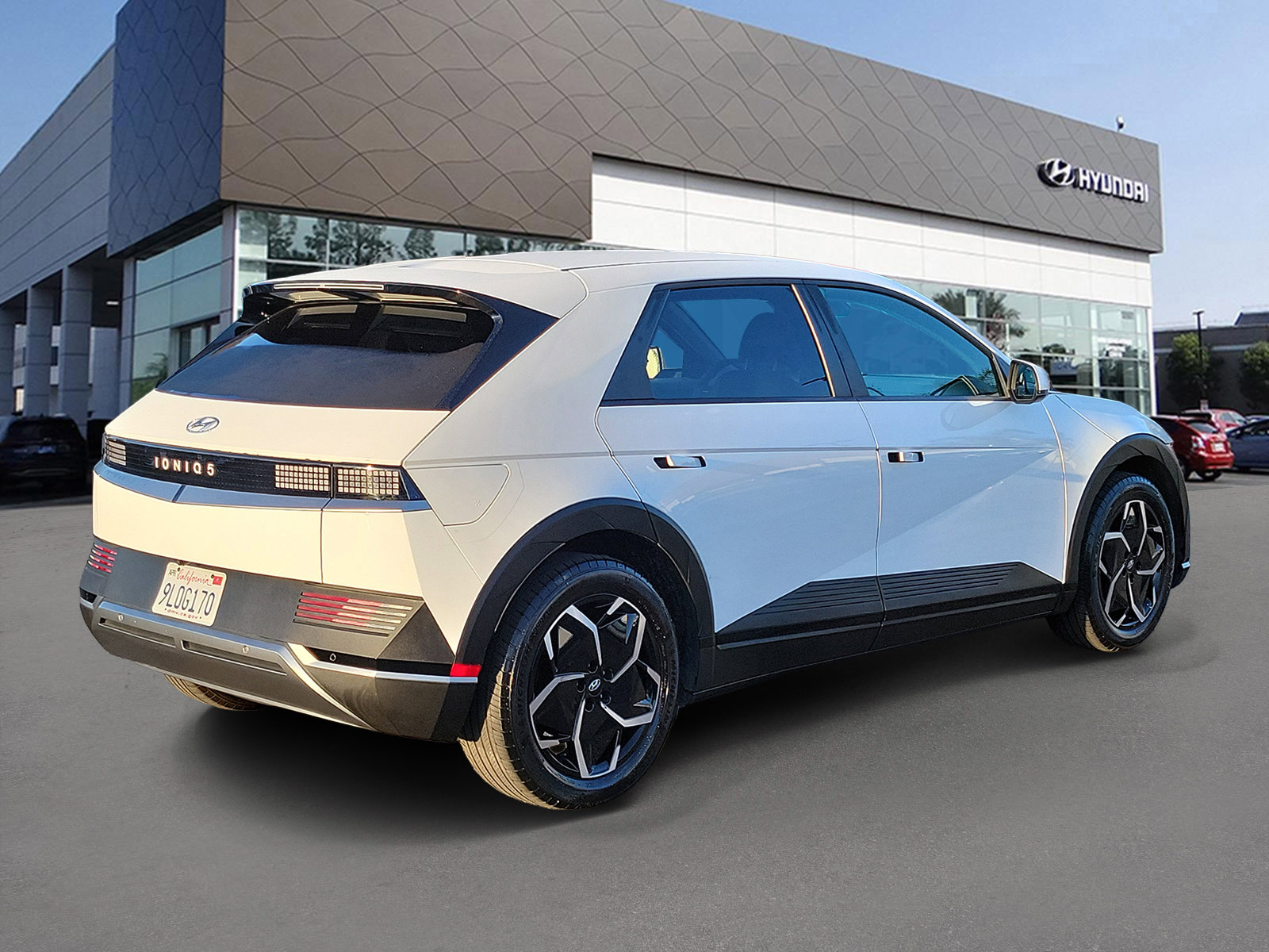 Certified 2024 Hyundai Ioniq 5 SEL RWD image 2