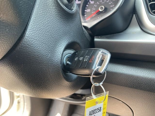 Used 2023 Kia Rio S image 20