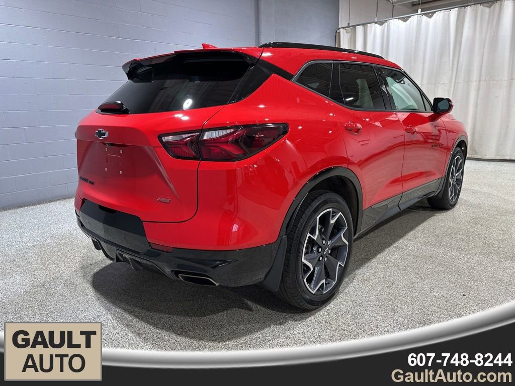 Used 2022 Chevrolet Blazer RS w/ Enhanced Convenience Package image 3